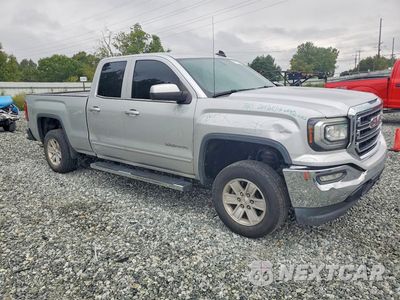Czwarte zdjęcie samochodu z boku: 2018 GMC SIERRA C1500 SLE VIN:1GTR1MEH3JZ151616 - miniatura