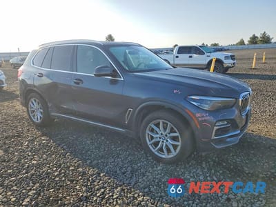 Czwarte zdjęcie samochodu z boku: 2019 BMW X5 XDRIVE40I VIN:5UXCR6C58KLL01631 - miniatura