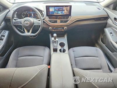 Zdjęcie 8 z 12 samochodu: 2025 NISSAN ALTIMA SV VIN:1N4BL4DV8SN411767 - miniatura