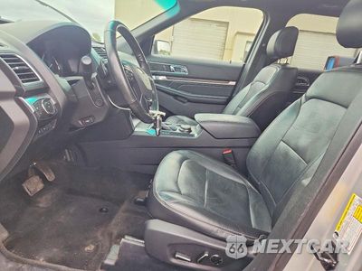 Zdjęcie 7 z 12 samochodu: 2017 FORD EXPLORER LIMITED VIN:1FM5K8F82HGA70786 - miniatura