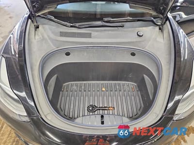 Zdjęcie 11 z 12 samochodu: 2022 TESLA MODEL 3 VIN:5YJ3E1EA1NF369335 - miniatura
