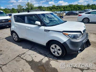Czwarte zdjęcie samochodu z boku: 2015 KIA SOUL BASE VIN:KNDJN2A26F7133718 - miniatura