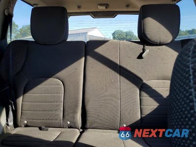 Zdjęcie 10 z 13 samochodu: 2015 NISSAN XTERRA PRO-4X VIN:5N1AN0NW3FN655330 - miniatura