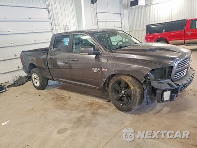 Czwarte zdjęcie samochodu z boku: 2015 RAM 1500 SPORT VIN:1C6RR7UTXFS720436 - miniatura