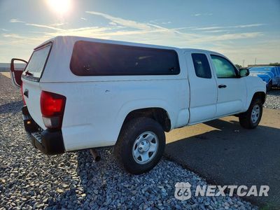 Trzecie zdjęcie samochodu z tyłu: 2022 TOYOTA TACOMA SR VIN:3TYRX5GNXNT052164 - miniatura