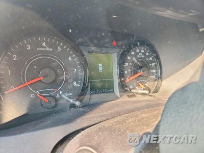 Zdjęcie 9 z 13 samochodu: 2016 TOYOTA SIENNA LE VIN:5TDKK3DC9GS714712 - miniatura