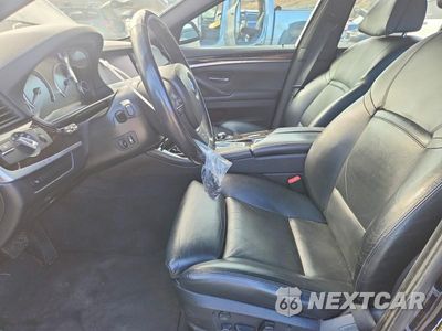 Zdjęcie 7 z 12 samochodu: 2013 BMW 550 XI VIN:WBAFU9C55DDY71434 - miniatura