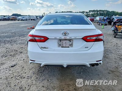 Zdjęcie 6 z 12 samochodu: 2018 TOYOTA CAMRY SE VIN:4T1B11HK3JU661822 - miniatura