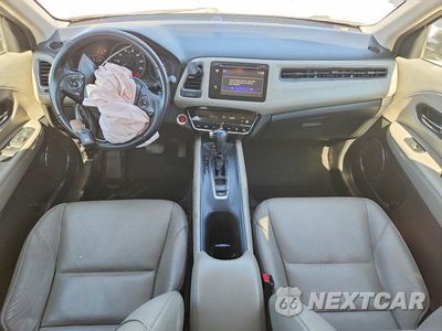 Zdjęcie 8 z 14 samochodu: 2017 HONDA HR-V EXL VIN:3CZRU5H70HM715020 - miniatura