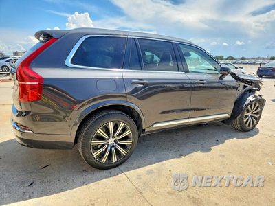 Trzecie zdjęcie samochodu z tyłu: 2023 VOLVO XC90 PLUS VIN:YV4062PNXP1927052 - miniatura