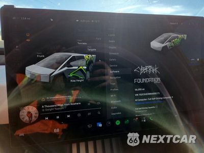 Zdjęcie 9 z 12 samochodu: 2024 TESLA CYBERTRUCK VIN:7G2CEHED9RA006171 - miniatura