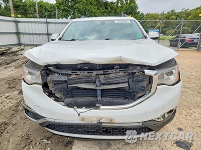 Piąte zdjęcie samochodu w środku: 2018 GMC ACADIA SLE VIN:1GKKNSLA1JZ110972 - miniatura