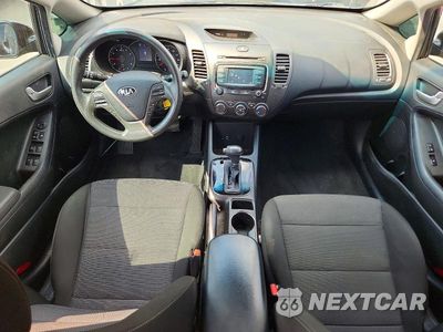 Zdjęcie 8 z 12 samochodu: 2018 KIA FORTE LX VIN:3KPFK4A73JE272767 - miniatura