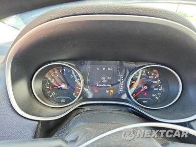 Zdjęcie 9 z 12 samochodu: 2018 JEEP COMPASS SPORT VIN:3C4NJCAB5JT122636 - miniatura