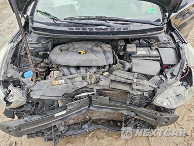 Zdjęcie 11 z 13 samochodu: 2015 HYUNDAI ELANTRA SE VIN:5NPDH4AE7FH557480 - miniatura
