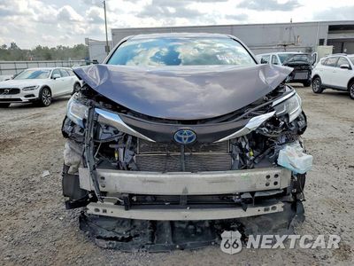 Piąte zdjęcie samochodu w środku: 2021 TOYOTA SIENNA LE VIN:5TDKRKEC2MS057042 - miniatura