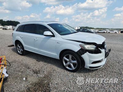 Czwarte zdjęcie samochodu z boku: 2014 AUDI Q7 PRESTIGE VIN:WA1DGAFE8ED006922 - miniatura