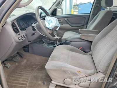 Zdjęcie 7 z 12 samochodu: 2004 TOYOTA TUNDRA SR5 VIN:5TBDT44194S451801 - miniatura