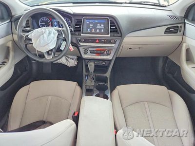 Zdjęcie 8 z 12 samochodu: 2018 HYUNDAI SONATA SE VIN:5NPE24AF8JH612235 - miniatura