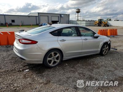 Trzecie zdjęcie samochodu z tyłu: 2016 FORD FUSION S VIN:3FA6P0G75GR268292 - miniatura