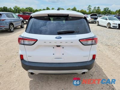 Zdjęcie 6 z 13 samochodu: 2020 FORD ESCAPE SE VIN:1FMCU0G69LUC02646 - miniatura