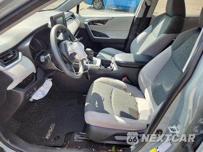 Zdjęcie 7 z 14 samochodu: 2019 TOYOTA RAV4 XLE VIN:2T3W1RFV6KW050124 - miniatura