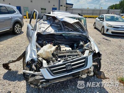 Piąte zdjęcie samochodu w środku: 2001 HONDA CR-V LX VIN:JHLRD28431C005324 - miniatura