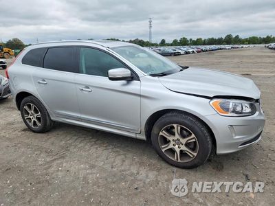 Czwarte zdjęcie samochodu z boku: 2015 VOLVO XC60 T6 PREMIER VIN:YV4902RK6F2649125 - miniatura