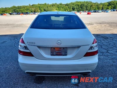 Zdjęcie 6 z 12 samochodu: 2009 MERCEDES-BENZ S 550 VIN:WDDNG71X99A264465 - miniatura