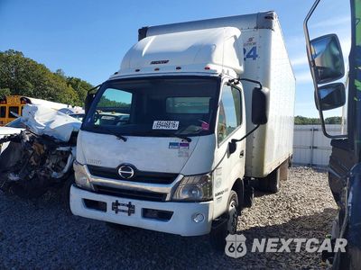 2018 HINO 195 BOX TRUCK JHHSDM2H2JK007588 - główne zdjęcie licytacji z USA - miniatura
