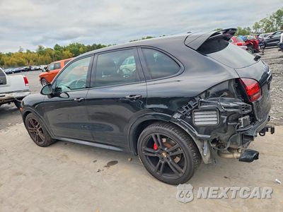 Drugie zdjęcie samochodu z przodu: 2013 PORSCHE CAYENNE GTS VIN:WP1AD2A28DLA74774 - miniatura