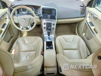 Zdjęcie 8 z 13 samochodu: 2012 VOLVO XC60 3.2 VIN:YV4952DL4C2325149 - miniatura
