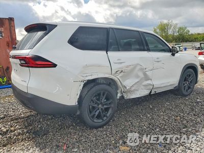 Trzecie zdjęcie samochodu z tyłu: 2026 TOYOTA GRAND HIGHLANDER LIMITED VIN:5TDAAAB5XTS151560 - miniatura