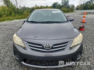 Piąte zdjęcie samochodu w środku: 2013 TOYOTA COROLLA LE VIN:JTDBU4EE4DJ119940 - miniatura