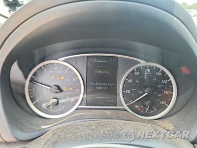 Zdjęcie 9 z 12 samochodu: 2017 NISSAN SENTRA SV VIN:3N1AB7AP0HY207690 - miniatura