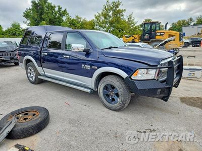 Czwarte zdjęcie samochodu z boku: 2017 RAM 1500 LARAMIE VIN:1C6RR7NT8HS766946 - miniatura
