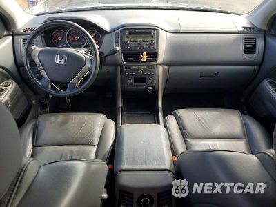 Zdjęcie 8 z 13 samochodu: 2006 HONDA PILOT EX VIN:2HKYF18556H543248 - miniatura