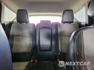 Zdjęcie 10 z 13 samochodu: 2017 FORD ESCAPE SE VIN:1FMCU9GD3HUC17394 - miniatura