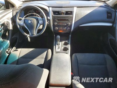 Zdjęcie 8 z 12 samochodu: 2015 NISSAN ALTIMA 2.5 S VIN:1N4AL3AP0FC587211 - miniatura