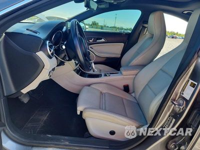 Zdjęcie 7 z 12 samochodu: 2019 MERCEDES-BENZ CLA 250 4MATIC VIN:WDDSJ4GBXKN723466 - miniatura
