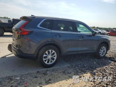 Trzecie zdjęcie samochodu z tyłu: 2026 HONDA CR-V LX VIN:2HKRS4H21TH429699 - miniatura