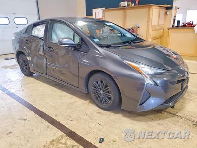 Czwarte zdjęcie samochodu z boku: 2017 TOYOTA PRIUS FOUR VIN:JTDKARFU2H3541873 - miniatura