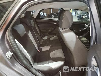 Zdjęcie 10 z 12 samochodu: 2014 FORD FOCUS SE VIN:1FADP3K28EL291971 - miniatura
