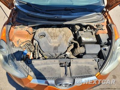 Zdjęcie 11 z 12 samochodu: 2013 HYUNDAI VELOSTER BASE VIN:KMHTC6AD4DU093222 - miniatura