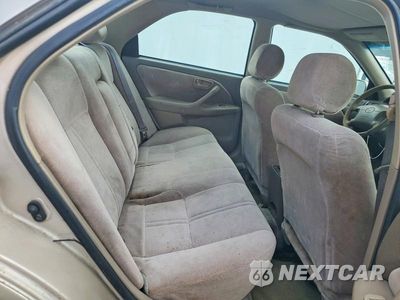 Zdjęcie 10 z 13 samochodu: 1998 TOYOTA CAMRY LE VIN:4T1BG22KXWU234061 - miniatura
