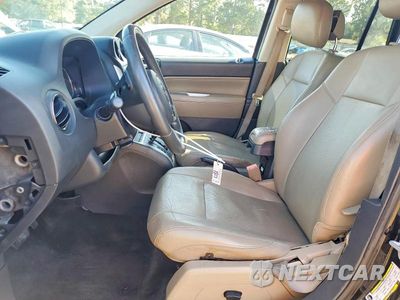 Zdjęcie 7 z 12 samochodu: 2014 JEEP COMPASS LATITUDE VIN:1C4NJCEA3ED679221 - miniatura