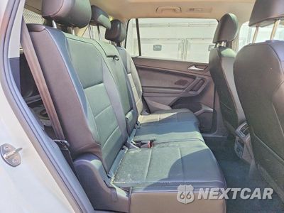 Zdjęcie 11 z 13 samochodu: 2018 VOLKSWAGEN TIGUAN SE VIN:3VV2B7AX7JM098628 - miniatura