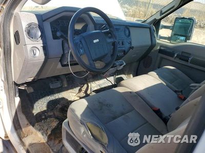 Zdjęcie 8 z 13 samochodu: 2008 FORD F350 VIN:1FDWF37Y38EB95009 - miniatura