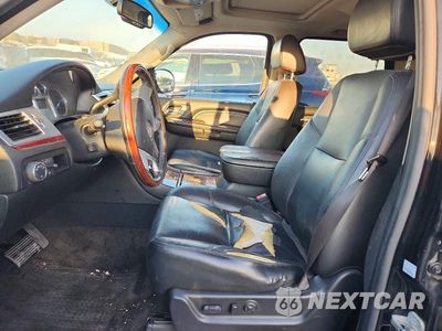 Zdjęcie 7 z 13 samochodu: 2009 CADILLAC ESCALADE VIN:1GYFK132X9R101976 - miniatura