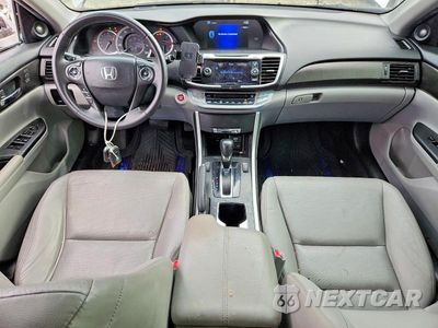 Zdjęcie 8 z 13 samochodu: 2013 HONDA ACCORD EXL VIN:1HGCR2F82DA215862 - miniatura